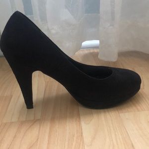 Black Suede Heels